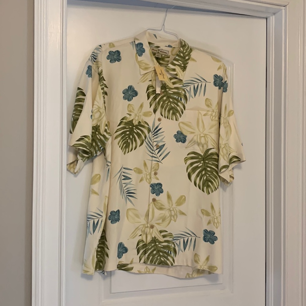 Men’s Hawaiian Shirt - Tommy bahama